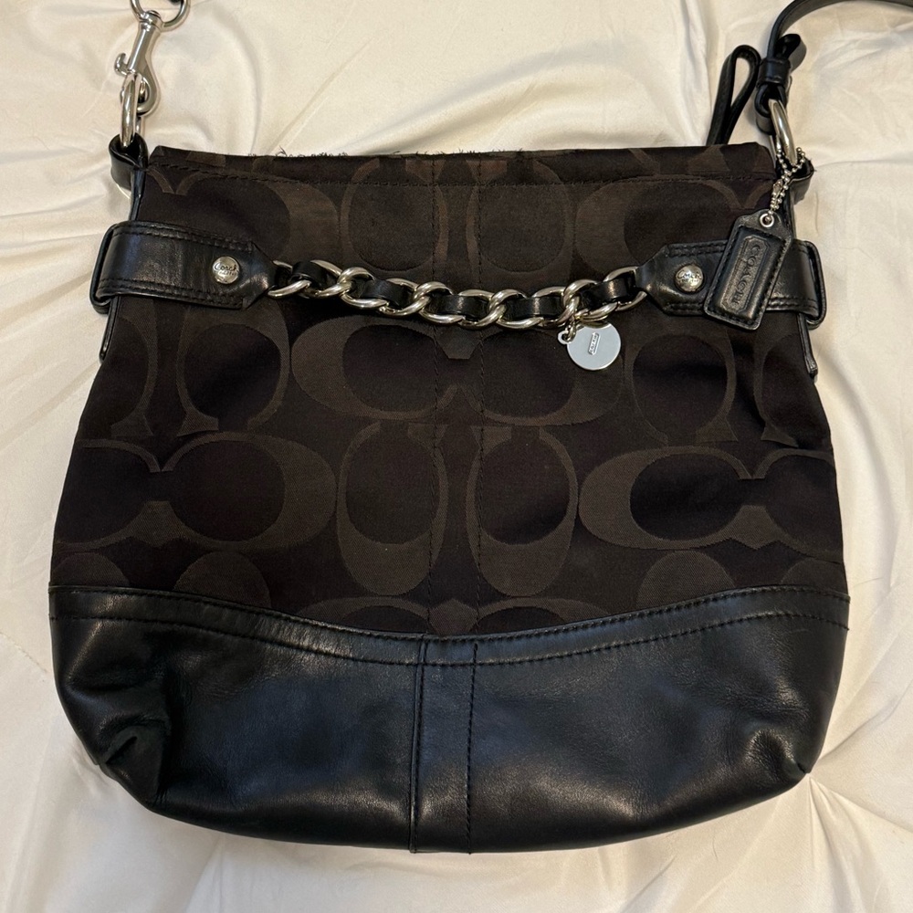 2011 Coach Black and Brown Chain Shoulder Bag